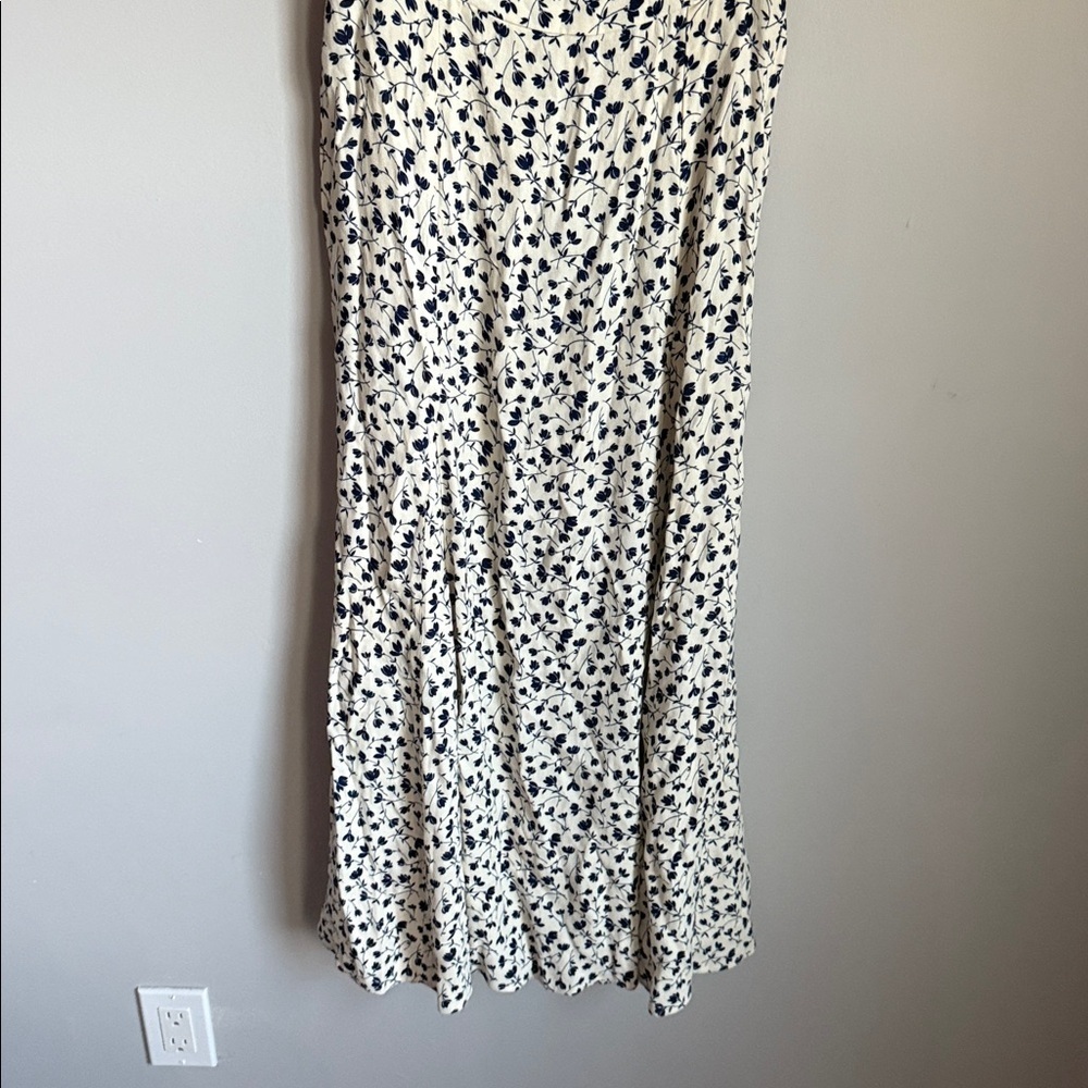 Reformation Bryson Midi Dress 6 - Picture 6 of 13
